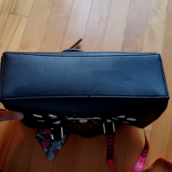 Betsey Johnson Polka dot crossbody bag. Floral scarf. Removable strap. - Picture 14 of 16